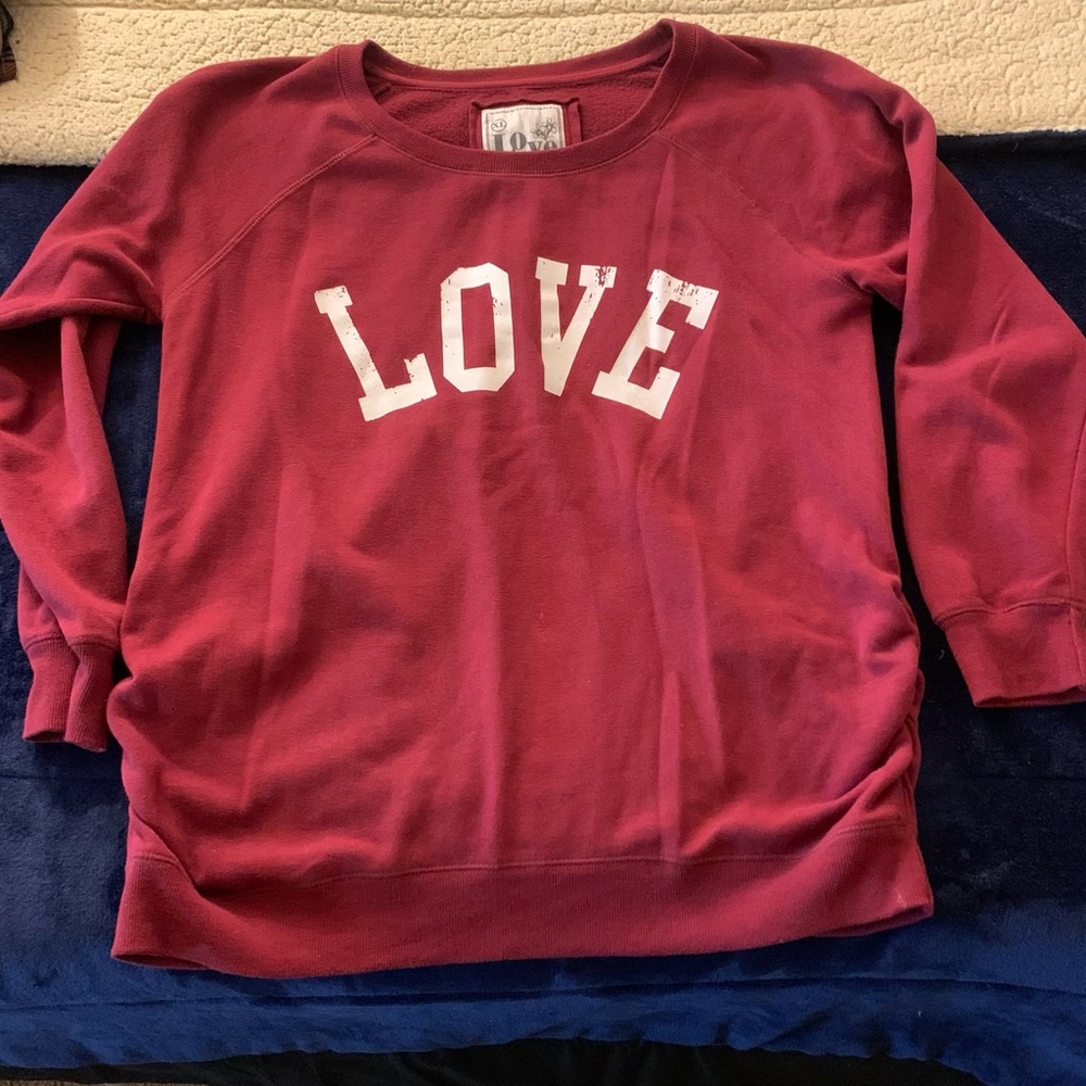 Cute burgundy “Love” maternity crewneck
